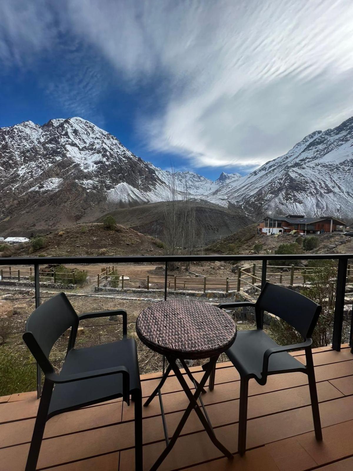 Lodge El Morado Refugio Lo Valdes Exterior photo